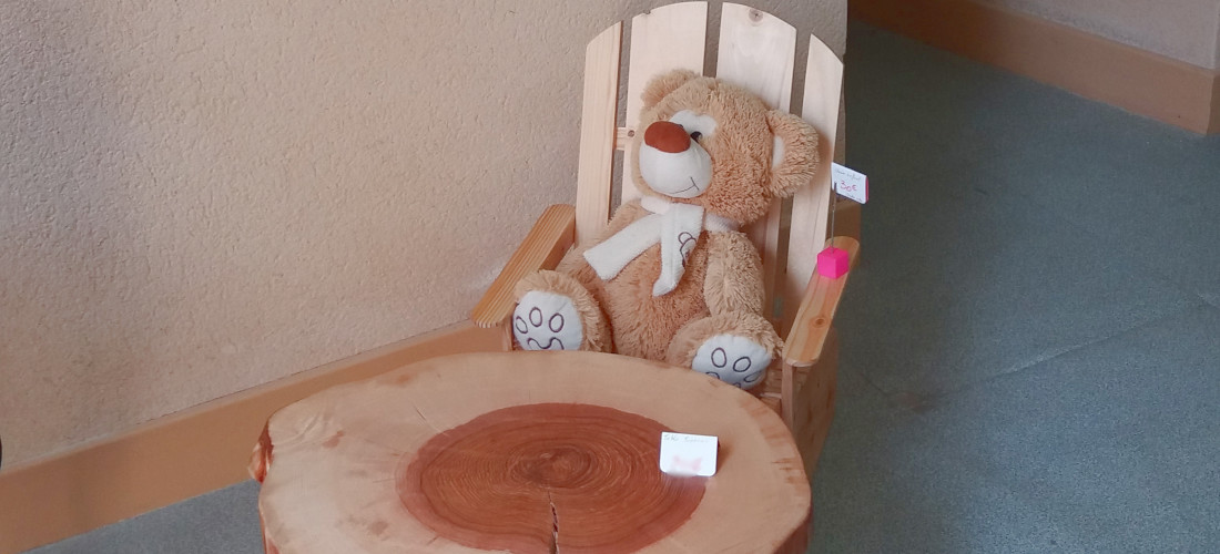 Table en rondin de bois